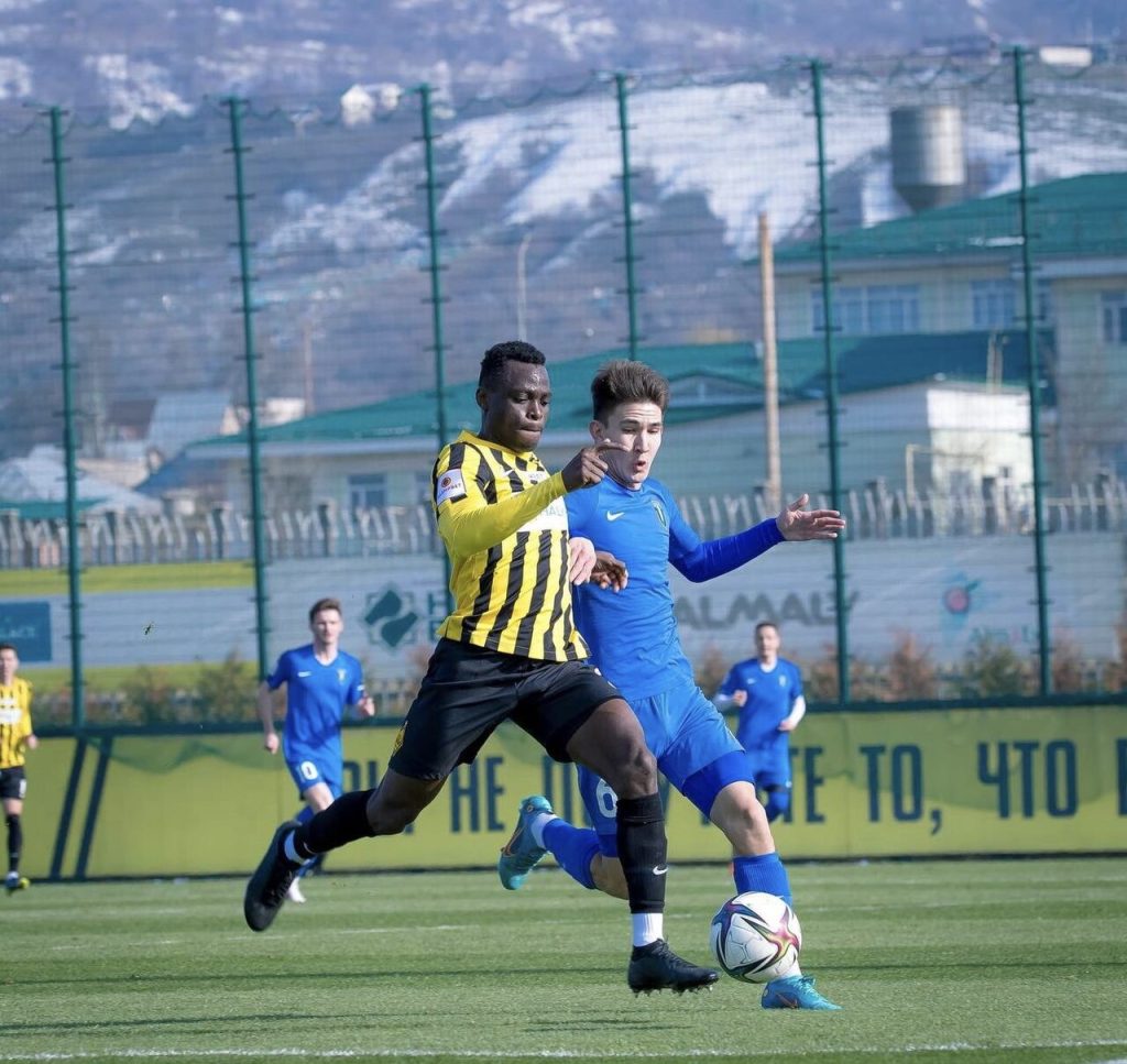 David Ekwe lors du match amical entre Fc Kairat et Jetisu Fk, hình minh họa Kazakhstan Division 1