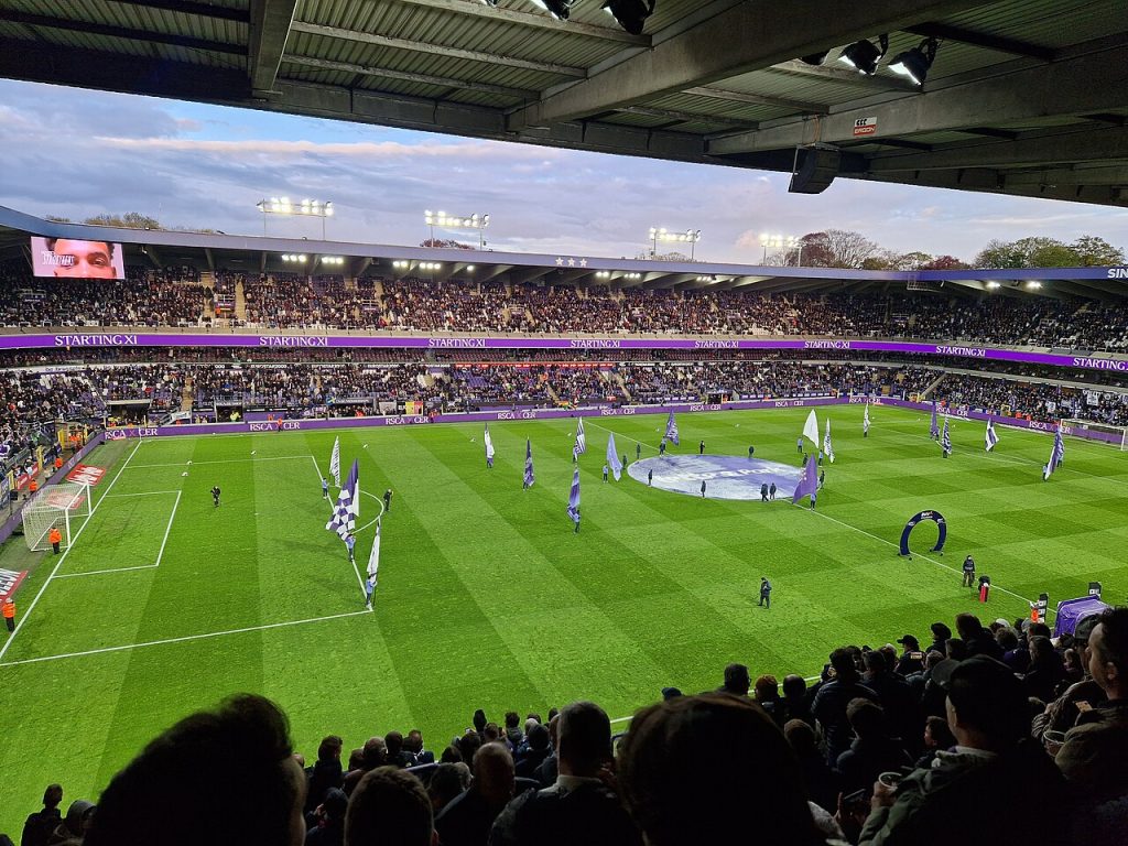 Toàn cảnh Lotto Park, sân nhà của RSC Anderlecht