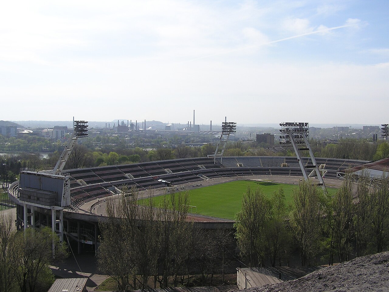 Các cầu thủ Shakhtar Donetsk thi đấu trên sân