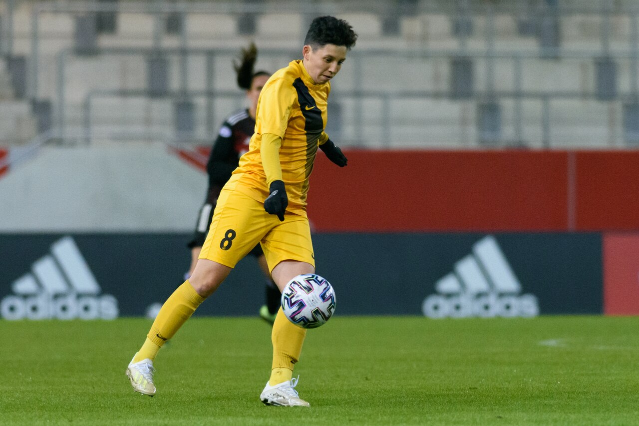 Các cầu thủ tranh tài trong khuôn khổ UEFA Women’s Champions League